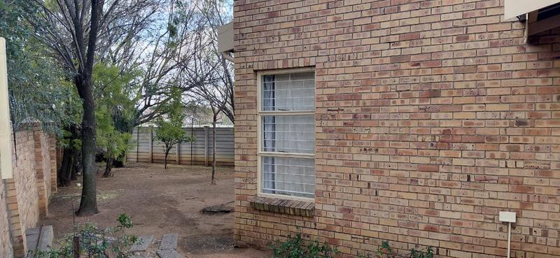 4 Bedroom Property for Sale in Universitas Ridge Free State